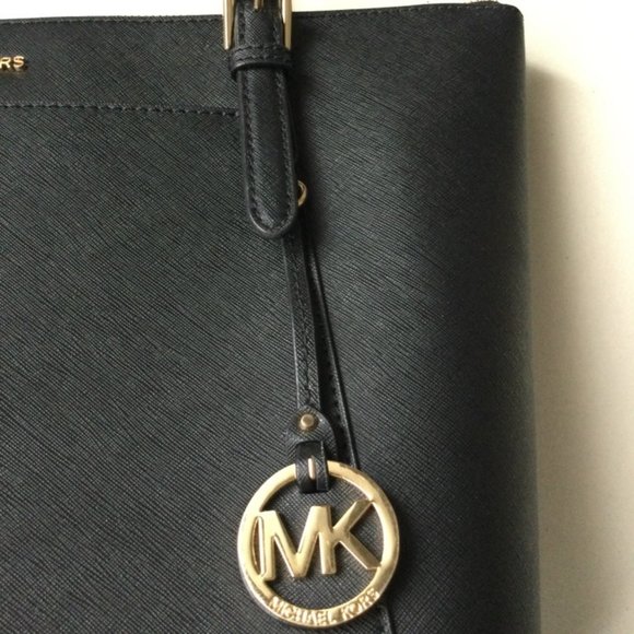 Michael Kors Bag CIARA Large Tote Zipper-Closure - Picture 9 of 11